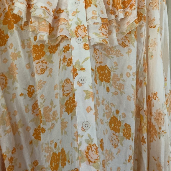 Free People top - Picture 2 of 6